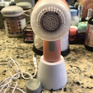 Soniclear Facial Cleansing Brush
